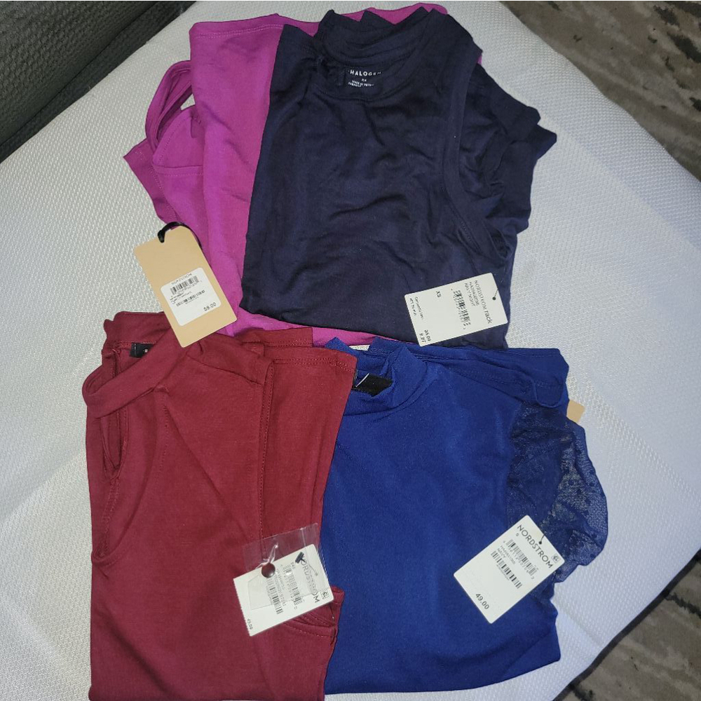 Women's Nordstrom Halogen 4 Piece Shirt Bundle. SIZE XS/S - Picture 1 of 5
